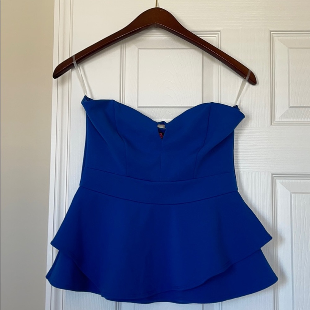 Strapless peplum top